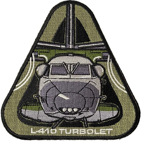 NÁŠIVKA - L 410  Triangl